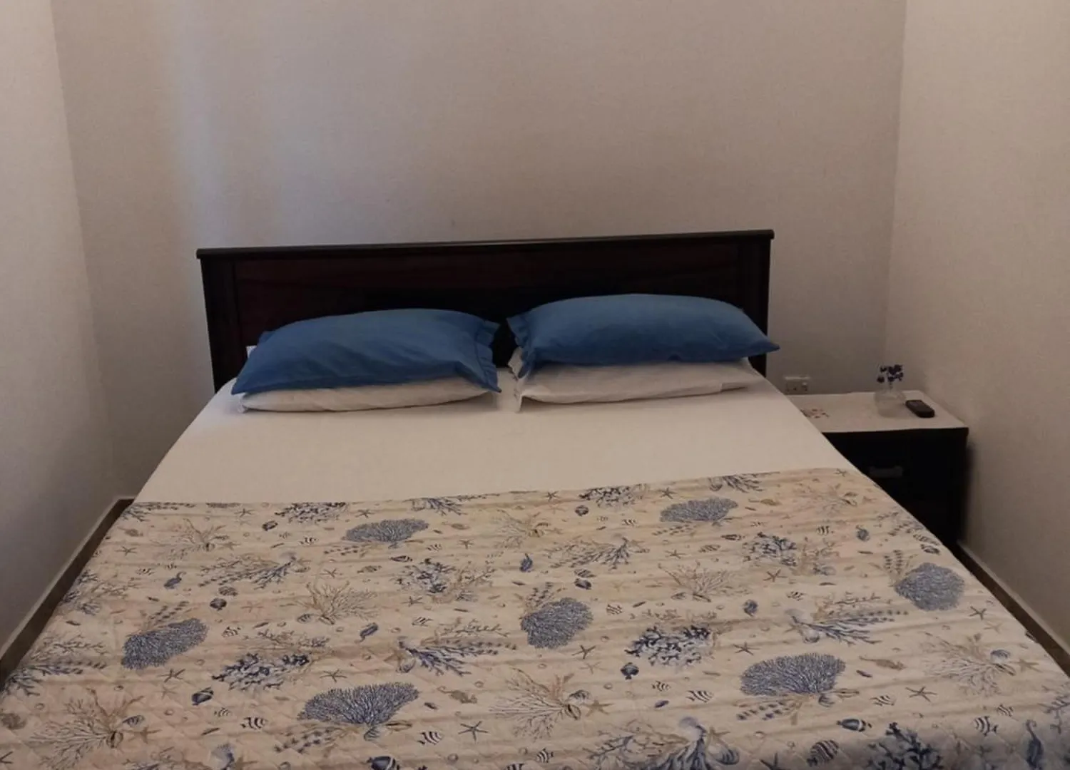 Forrthuna Mio Villa 尼甘布 0*,